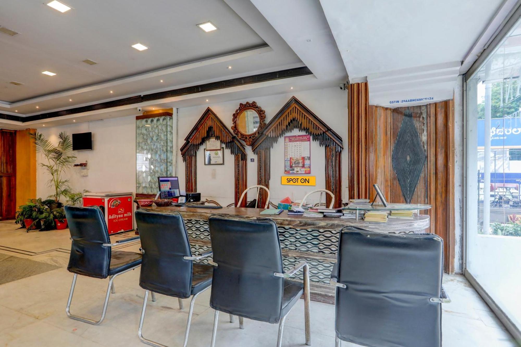 Hotel O Rajdhani Group Of Hotels Mysore Exterior foto